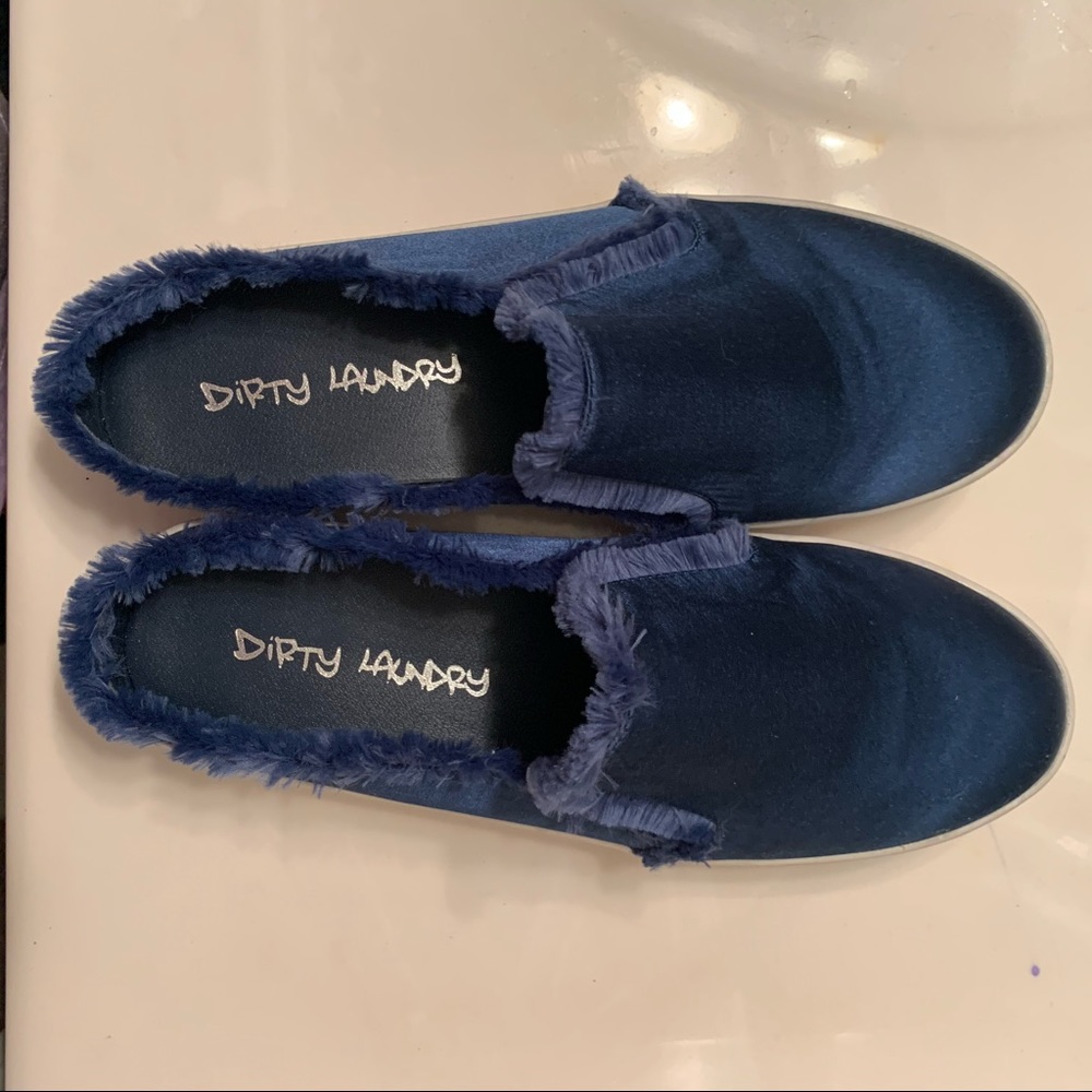 Dirt laundry slip on sneakers